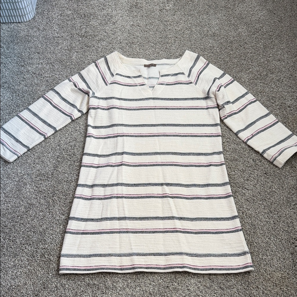 Lilla P medium, 3/4 sleeve off-white v neck dress with pink and black striped M